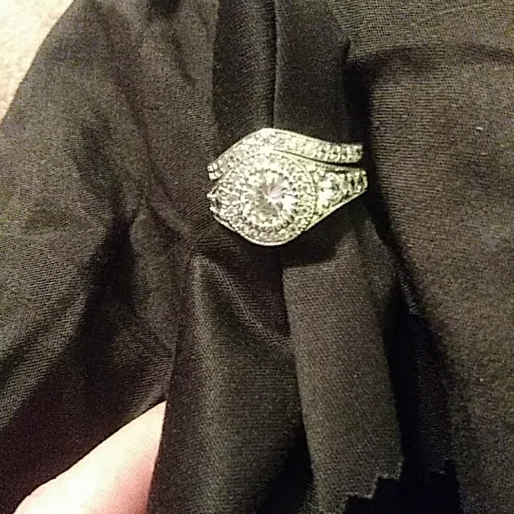 Beautiful CZ Wedding Set!